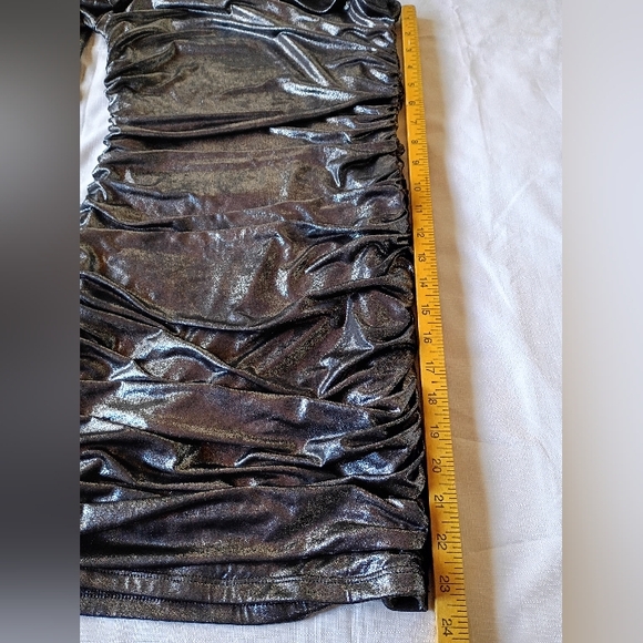 Forever 21 Shimmering Silver Long Sleeve Dress Size M - Picture 7 of 8